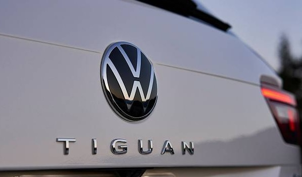 Показаха новия Volkswagen Tiguan на първите официални СНИМКИ