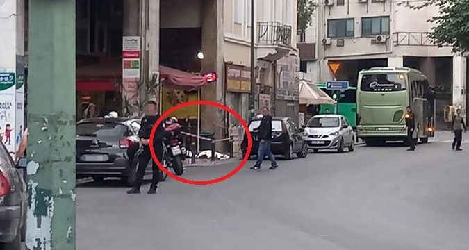 Преди 10 дни заклаха български гражданин в центъра на Атина, а сега... СНИМКИ 18+