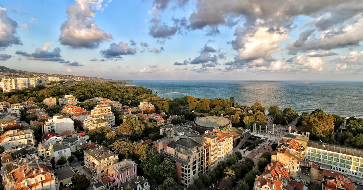 Чудовищно поскъпване на жилищата в този морски град, центърът на София е по-евтин