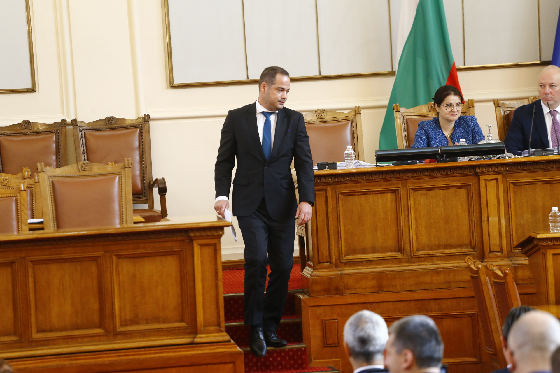 МВР шефът с кошмарна финансова новина, пострадалите от наводненията ще патят