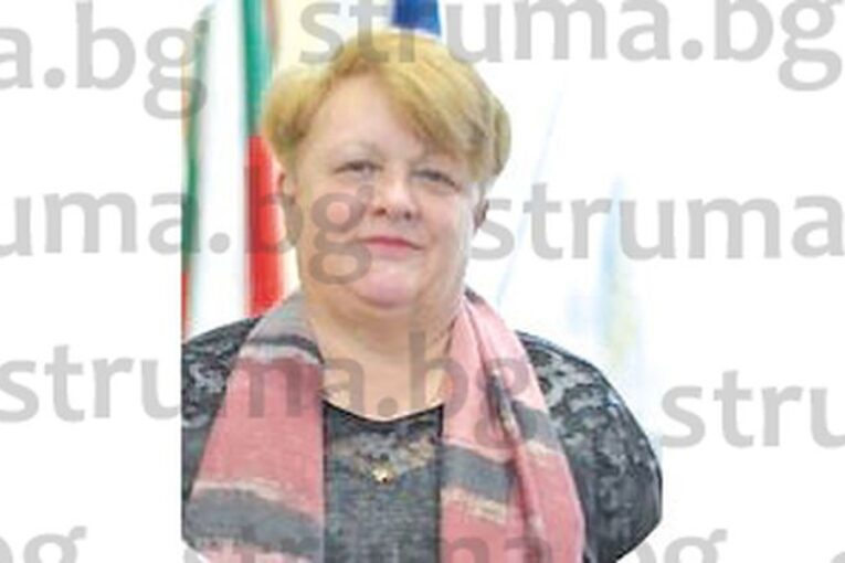 Начална учителка е загиналата в адската катастрофа край Благоевград, отивала на тържество СНИМКИ