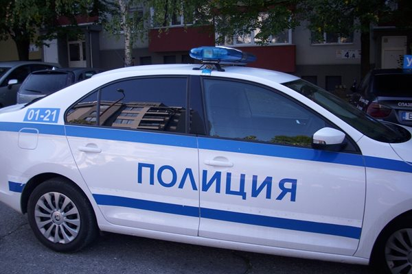 Спортна кола с бясна каскада в Пловдив, ще се помни дълго СНИМКИ