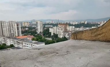 Столичани викнаха фирма за саниране и заживяха в блок на ужасите, ето защо ВИДЕО