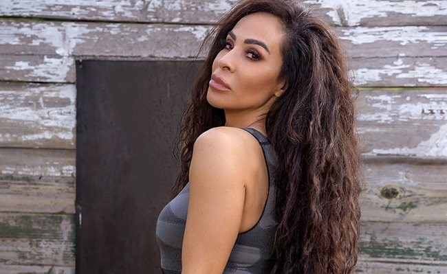 Ужас: Лицето на Маги Сидерова е обезобразено СНИМКИ 18+