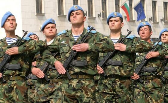 Зам.-министърът на отбраната каза кога ще изпратим военни в Украйна