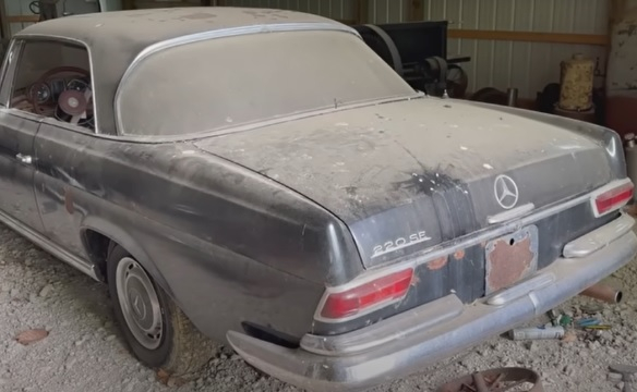 Mercedes от 60-те показа какво означава немското качество ВИДЕО