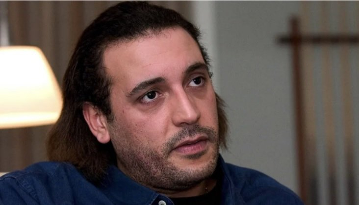 Най-малкият син на Кадафи бере душа в болница