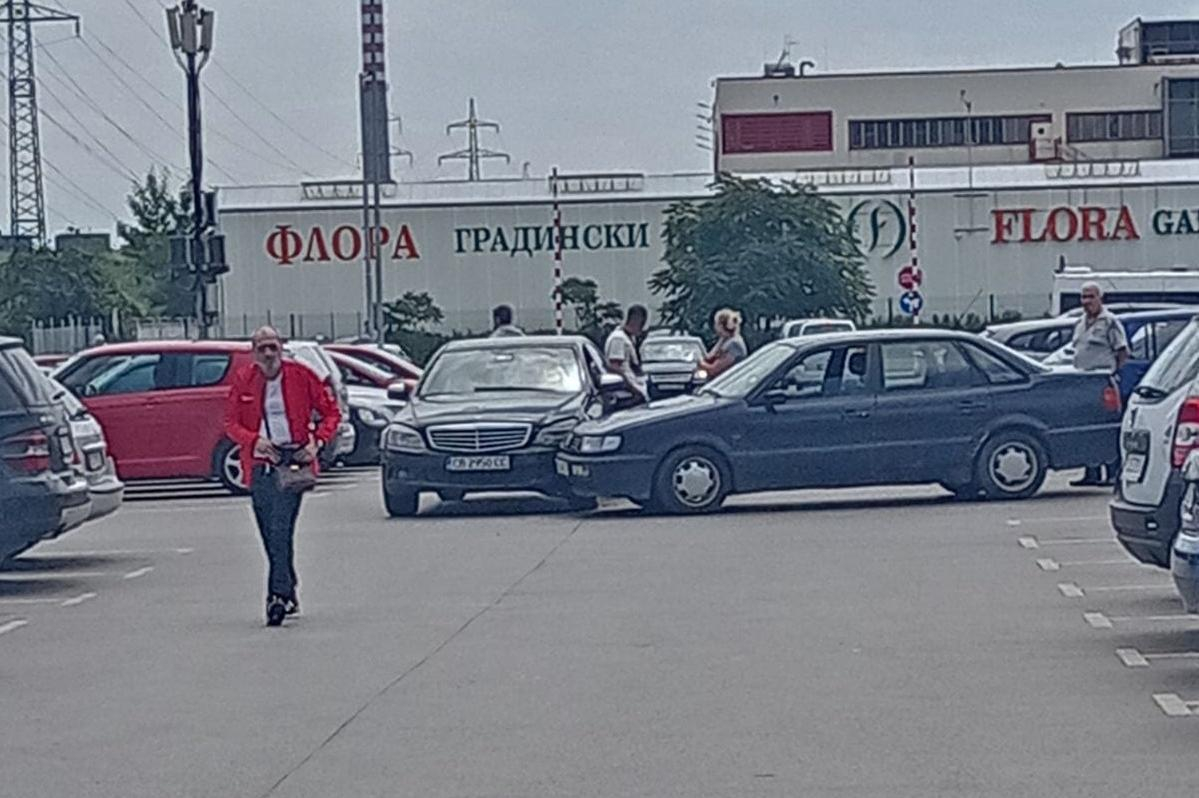Мрежата подскочи заради този безумен инцидент в София, всички се питат: Е, как...  СНИМКИ