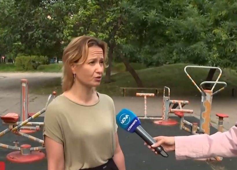 Оскотяване! Възрастни жени биха майка на дете със СОП насред София ВИДЕО