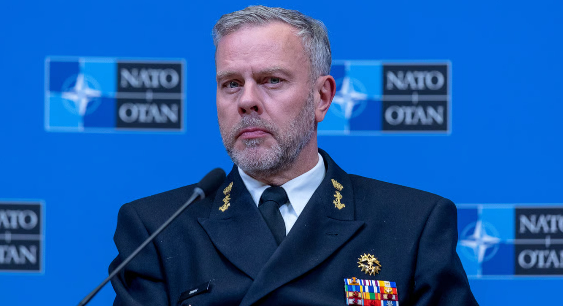 Шефът на Военния комитет на НАТО: Никога не подценявайте руснаците!