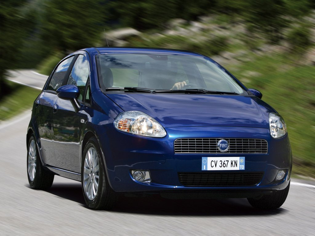 Fiat показа как трябваше да изглежда наследникът на Punto