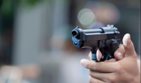 Ужас в Разград: Откриха трупа на 71-г. мъж, а в дясната си ръка държал...