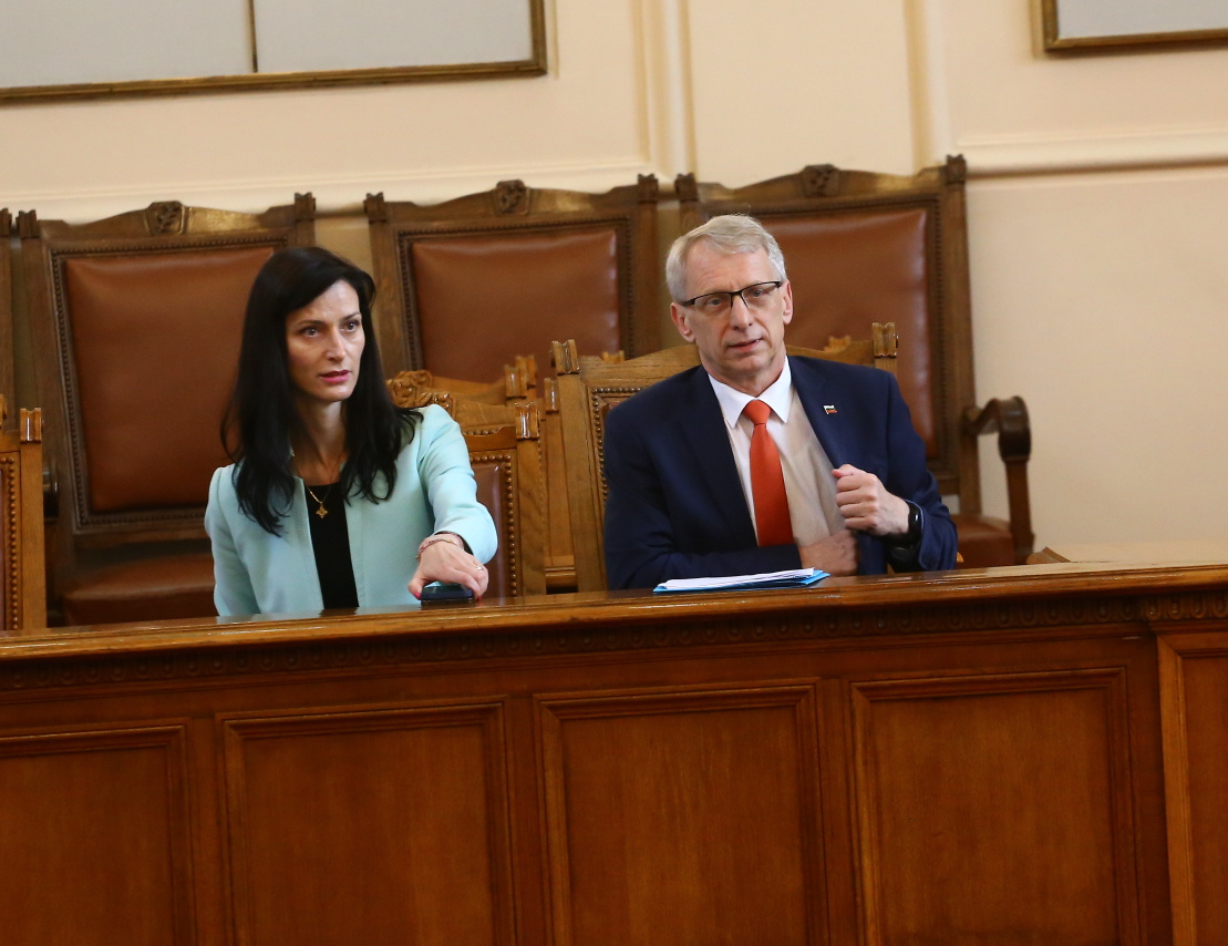 Денков обяви 5-те приоритета за България до края на 2024 ПЪЛНА ПРОГРАМА 