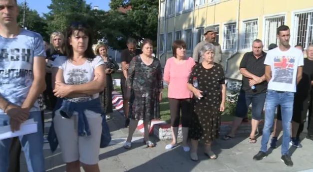 Кметското синче Велко тормозил цяло село, жертва проплака за ужаса СНИМКИ