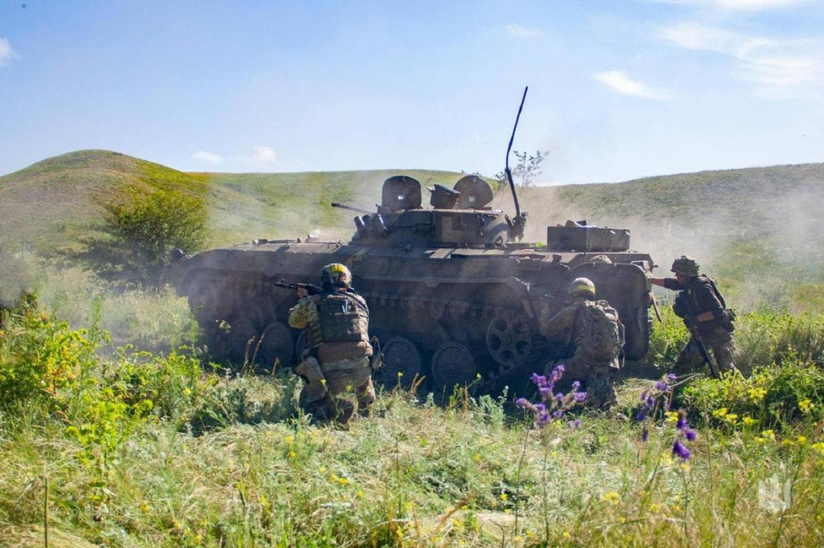 ВСУ с масирани удари със Storm Shadow и Himars, руските войски навлязоха в Торское