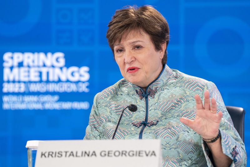 Светът притаи дъх след тази прогноза от Кристалина Георгиева