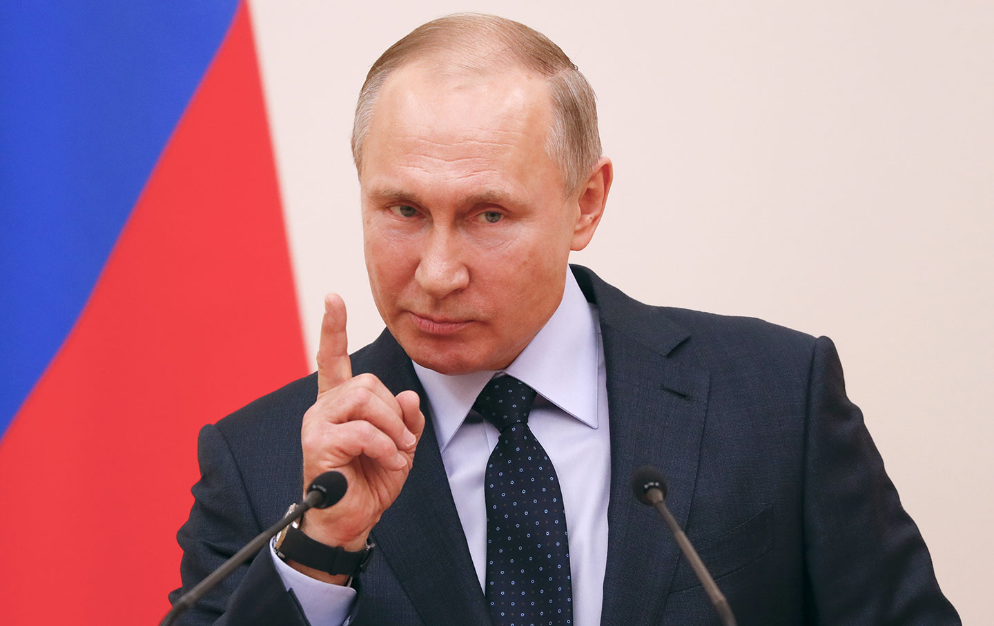 Путин предупреди Украйна какво ще ги застигне, ако пипнат касетъчните бомби