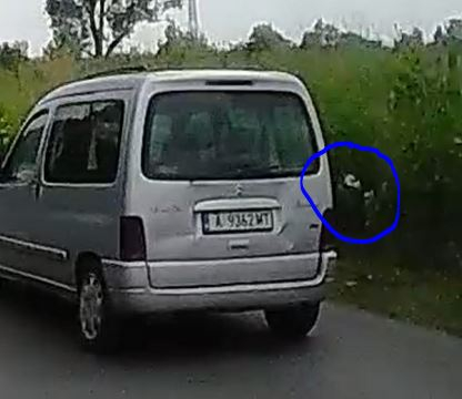 Бургазлия направи това необмислено действие и подпали мрежата СНИМКА