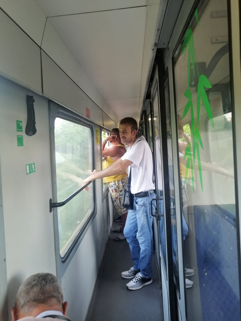 От първо лице пред БЛИЦ: Вижте какво преживях във влака на ада Варна - София!