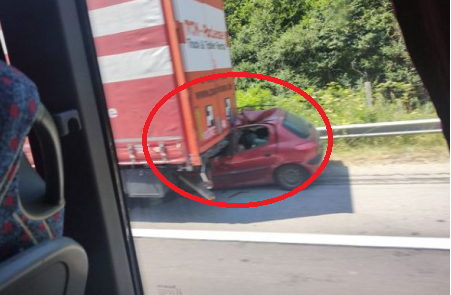 Невиждан ад на АМ "Хемус" при "Витиня", има жертва СНИМКИ