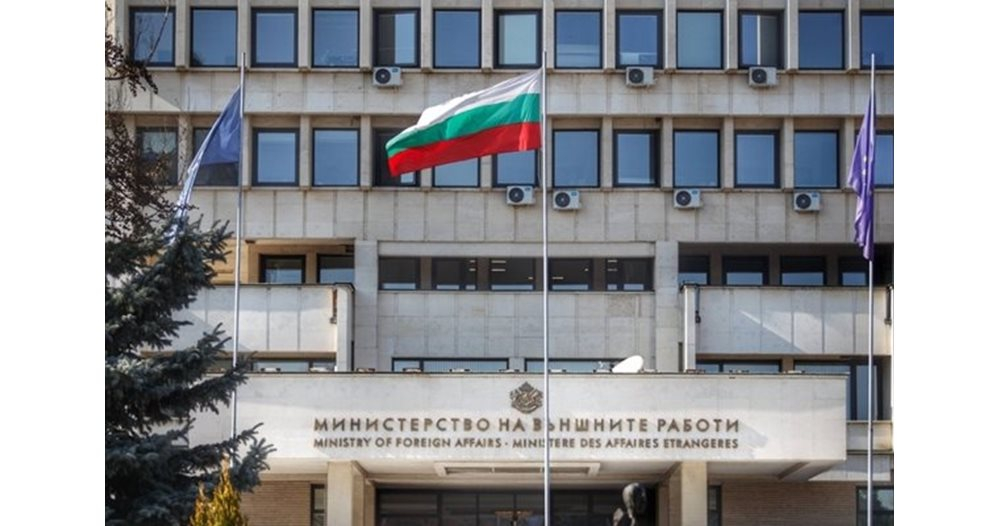 Външно с гневна реакция към Скопие заради терора към деца, рисували в София