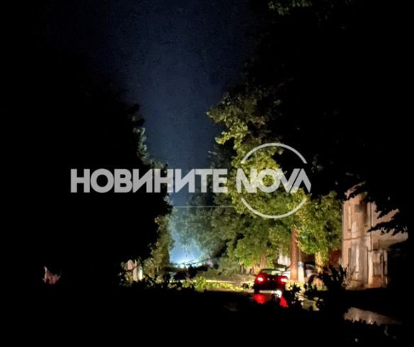 Опустошителен среднощен ад над половин България СНИМКИ/ВИДЕО