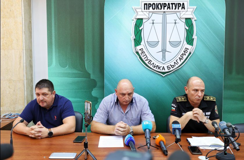 Бургаската полиция разби ОПГ от африканци, които продават дрога по морето 