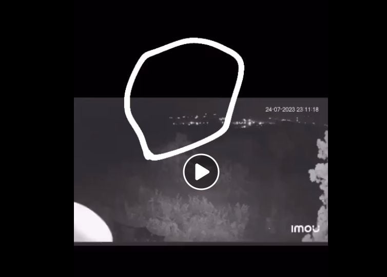Среднощно ВИДЕО от Севлиево ошашави мрежата: Това взрив ли е