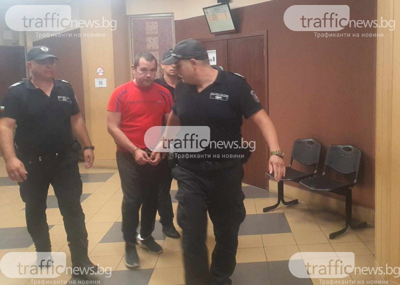 Нови разкрития за бруталното отцеубийство в Неделино, над 5 минути Стоил е...