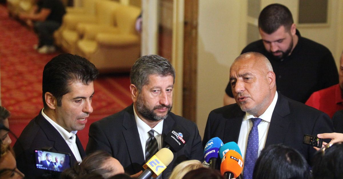 Борисов, Петков, Пеевски и Мирчев със сигнал до главния прокурор за Руската църква