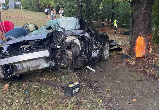 Страшна драма: Млада рускиня е загинала при мелето с украинското "Порше" във Варна 