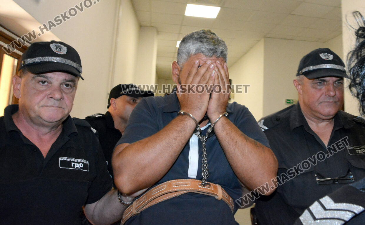 Сириецът, заклал сънародник в бежанския лагер в Харманли, с шокираща версия за зверството ВИДЕО 