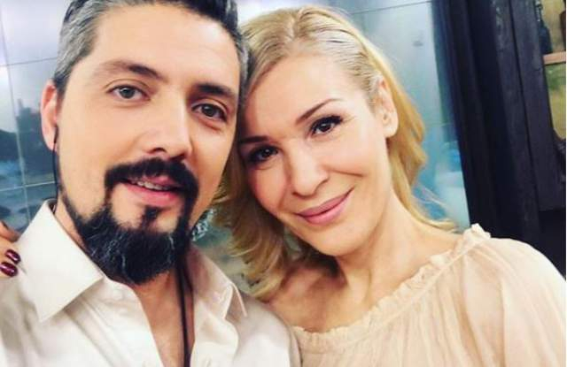 Бомба в "На кафе": Гала си стегна куфарите и отпраши за...