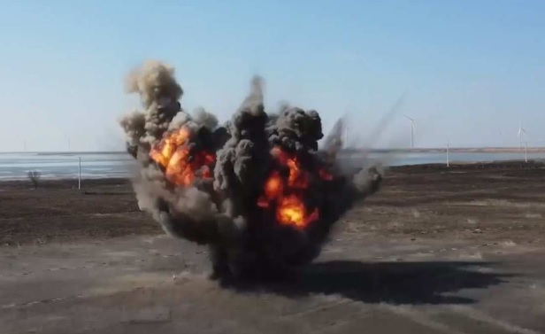 ВИДЕО от войната: Руска бригада унищожава украинските танкове край Бахмут
