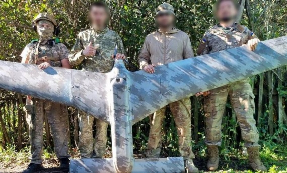 ВИДЕО от войната: Украински граничари свалиха най-новия руски дрон