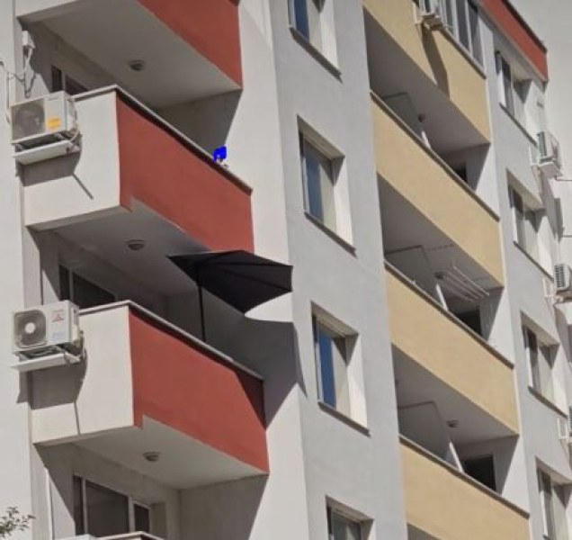 Във Велико Търново изпищяха от тези деца, замерят пешеходци с... СНИМКА