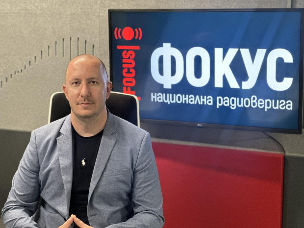 Икономист: Много сме малки и зависими, няма начин