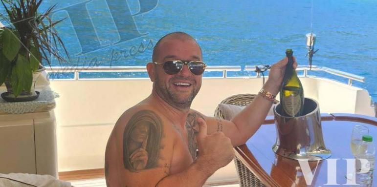 Благоевградският милионер Нинджата потъна вдън земя, съгражданите му се притесниха СНИМКИ