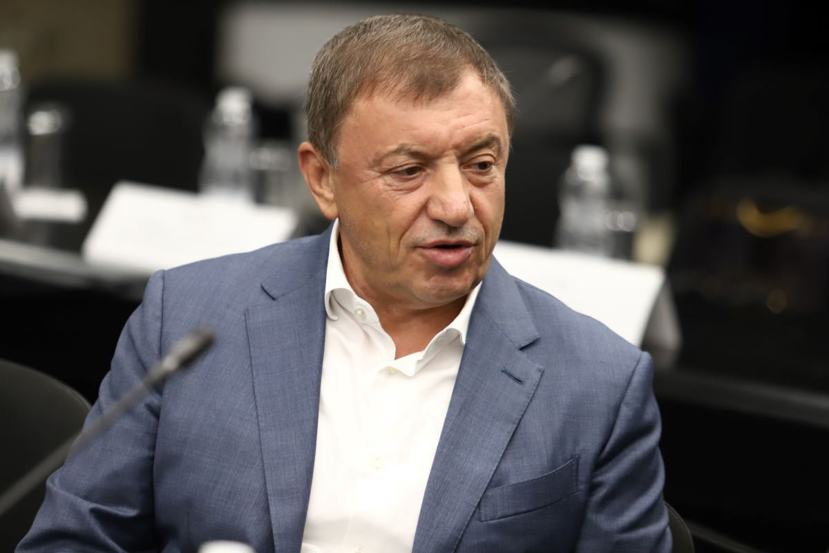 Какво казват архивите на ДС за Алексей Петров - смел, справедлив, обаятелен и... 