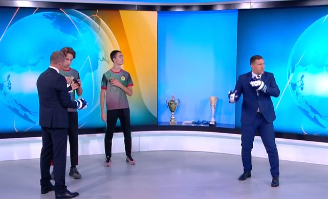 Сеир: Трима от най-култовите водещи на bTV се млатиха в ефир СНИМКИ