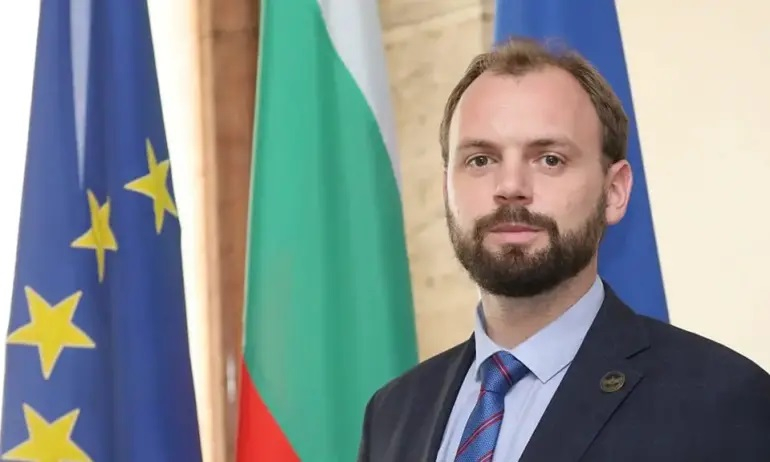 Съветник на Тагарев сътвори свиреп скандал в "Пирогов", това е немислимо!