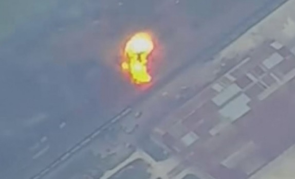 ВИДЕО от войната: Руските военни унищожиха ешелон на ВСУ с боеприпаси и оръжие