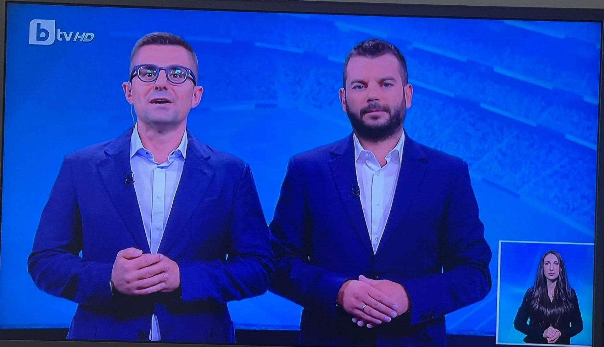 Какво се случва в bTV?! Зрителите в шок, Иван и Андрей водят спортните новини и…