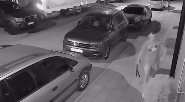 Видите ли този младеж, бягайте далеч: Кръстосва по тъмно улиците на Пловдив и... ВИДЕО