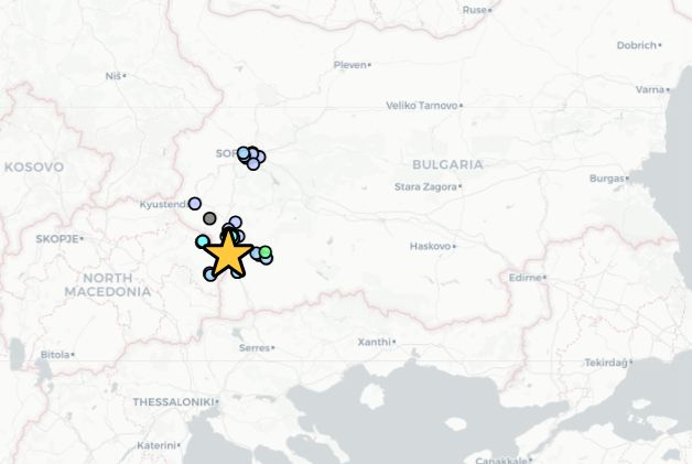 Очевидци за стихията в Благоевград: 2 секунди бучене, а после... СНИМКИ
