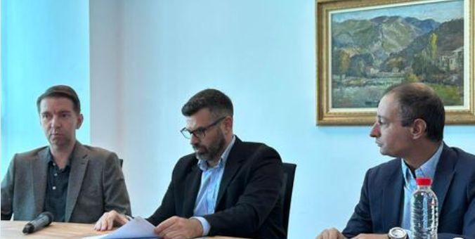 Кузман Илиев огласи кои българи ще проклинат увеличаването на минималната работна заплата ВИДЕО