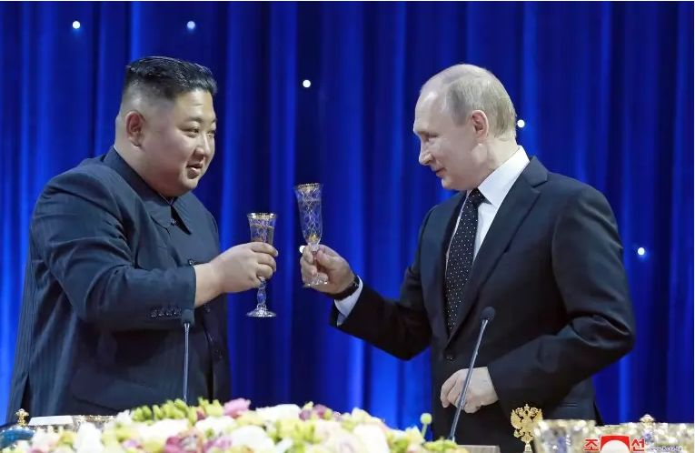 Напрежението ескалира: Путин иска от Ким Чен-ун оръжия за войната в Украйна, САЩ плаши със...