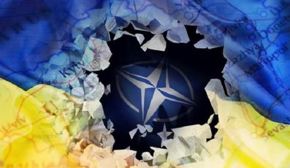 “Форин Афеърс”: Ще изостави ли Западът Украйна?