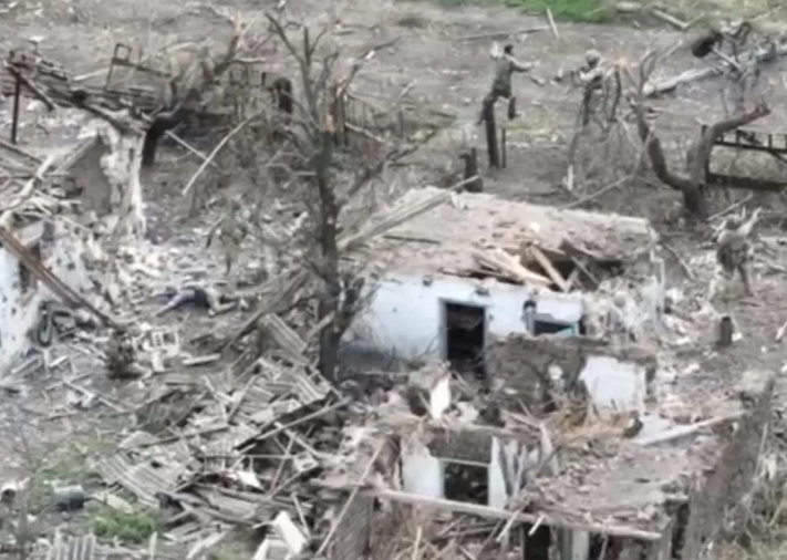 ВИДЕО от войната: В Андреевка бяха заловени руски бойци