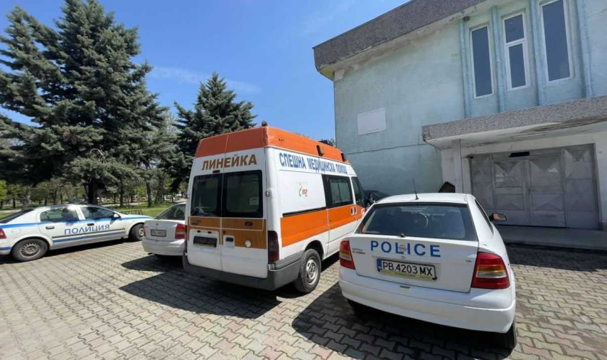 Нови разкрития за известния наш хирург по халат, направил на луди персонал и гости в хотел в Банско